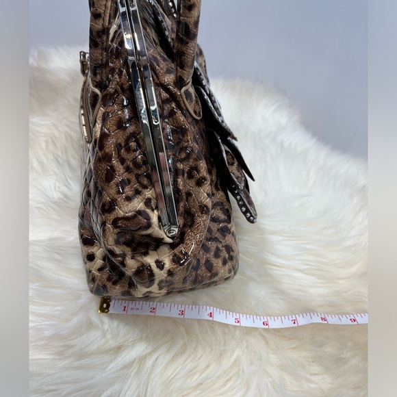 Julia & Michael Bling Flower Leopard Tote Patent Leather Kiss-lock Tote - Picture 12 of 13